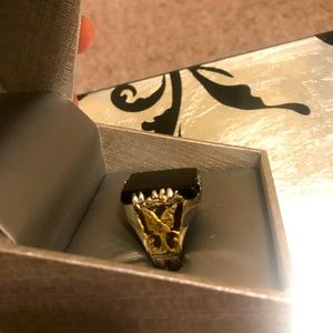 Men’s silver ring with black stone